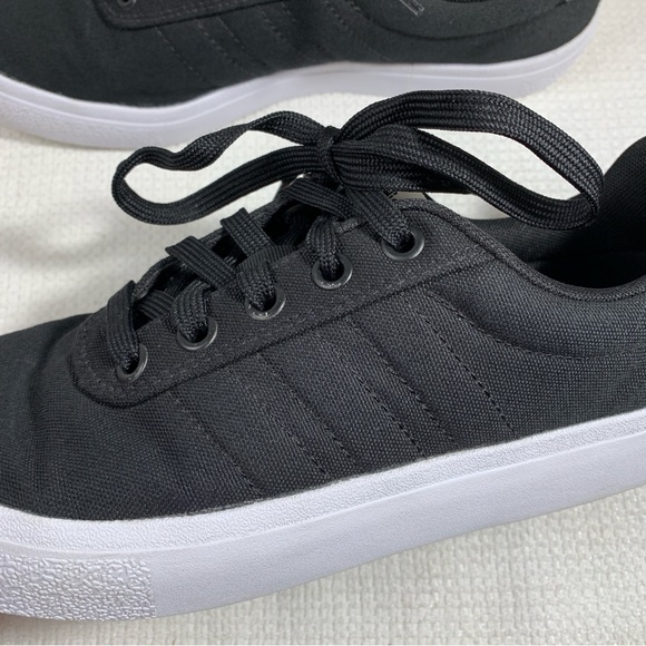 Adidas Vulc Raid3r Skateboarding Women’s Size 7 Shoes - Picture 1 of 15